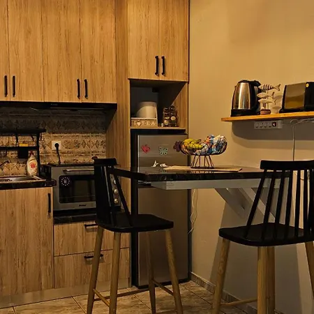 Alora House * 克法洛斯