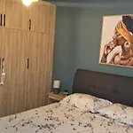 Alora House * קפלוס
