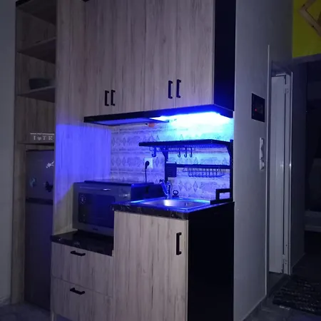 Alora House