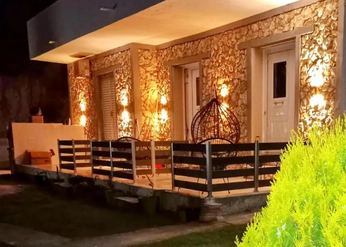 Alora House * Kéfalos